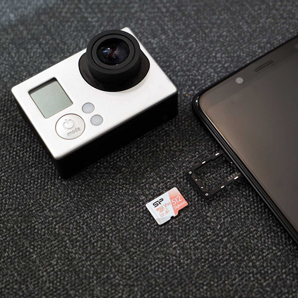 microSD-UHS-I-A1-11