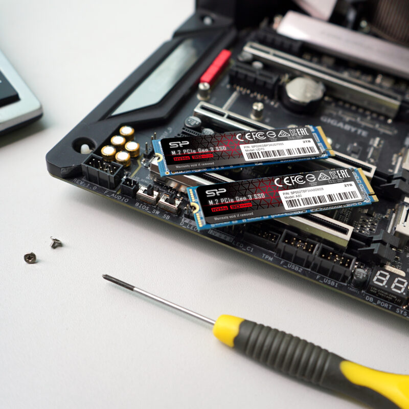 تعریف و ساختار SSD