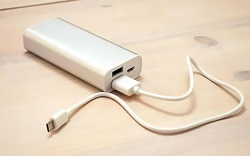 چرا پاور بانک شارژ خالی میکنه