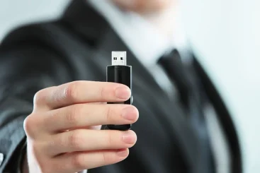 تشخیص فلش مموری سوخته