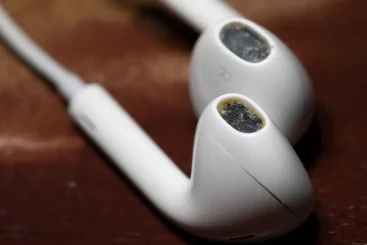 تمیز کردن هندزفری