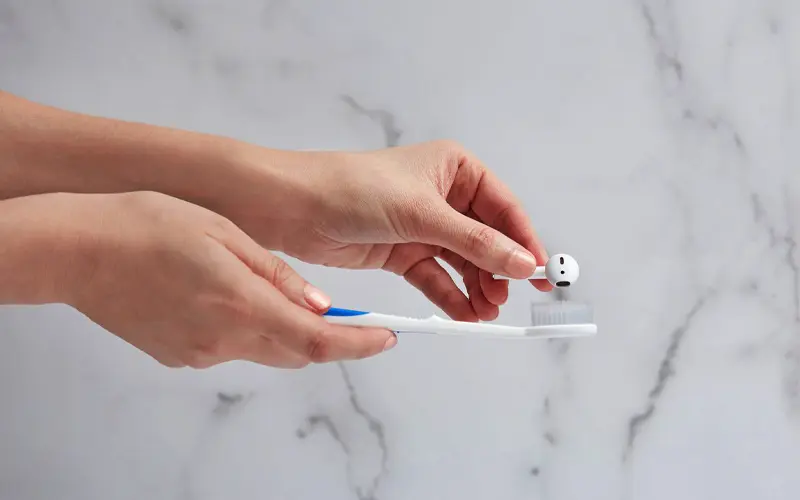 تمیز کردن هندزفری