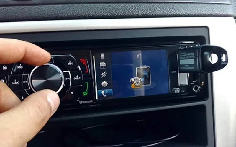 فلش مموری برای ضبط ماشین