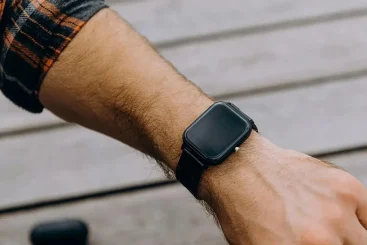 سیاه شدن صفحه ساعت هوشمند