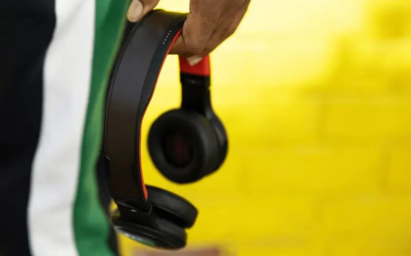 شارژ اولیه هدفون چقدر است؟